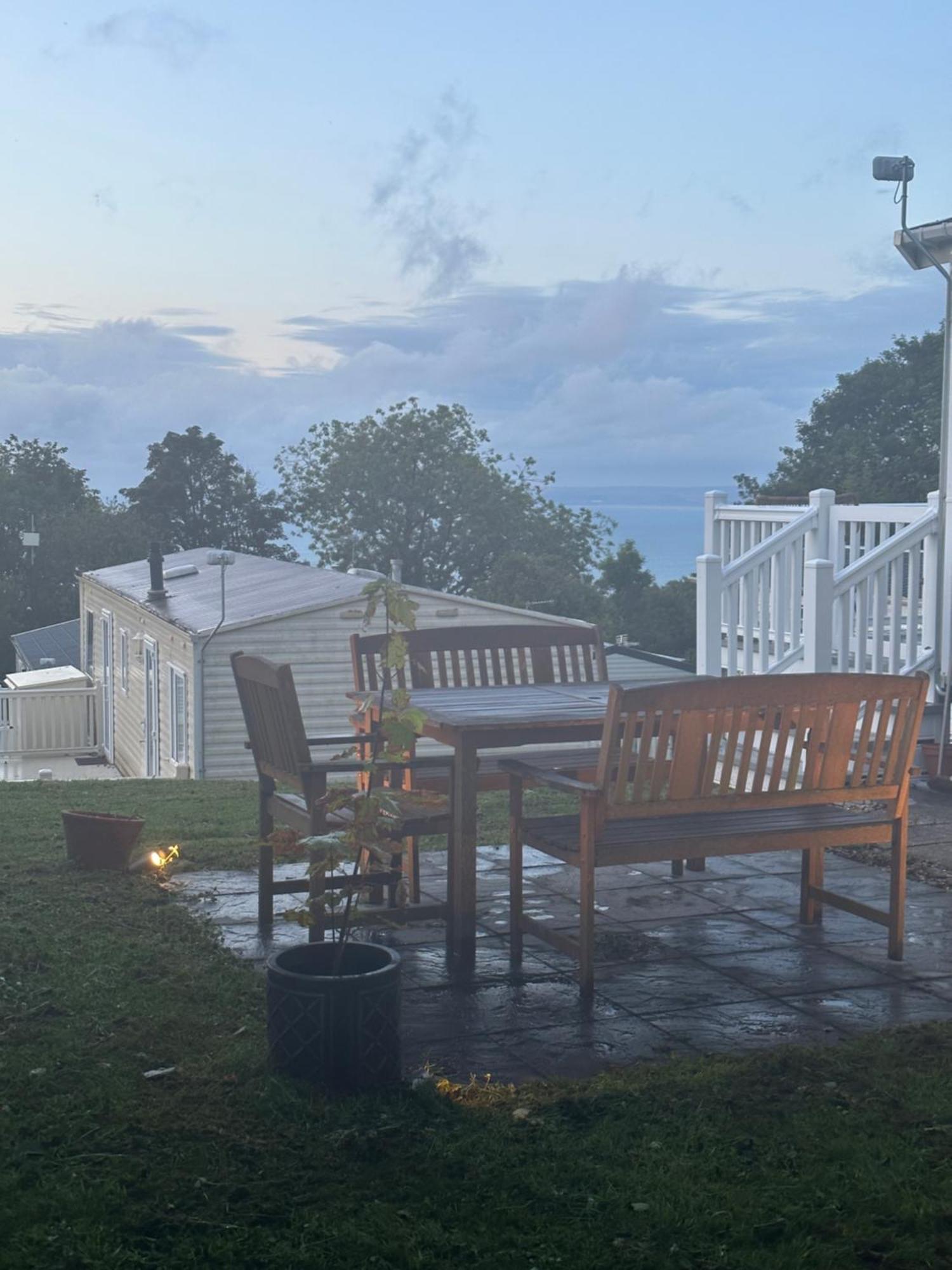 Glade Lodge- North Devon Coast, Bideford Bay Caravan Park المظهر الخارجي الصورة
